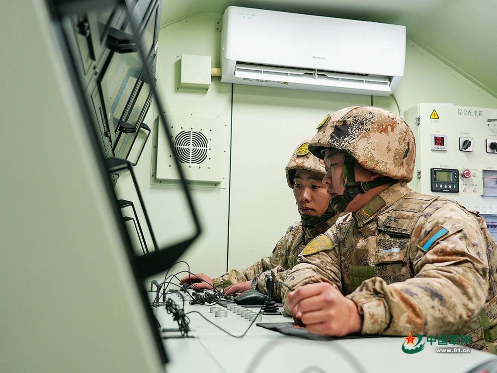 达站”组织严寒条件下机动训练见闻澳门新葡京空军某部“甘巴拉英雄雷(图2)